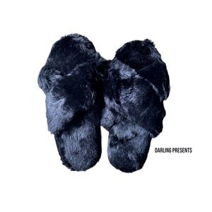 FAMIPORT CROSS BAND FLUFFY FUZZY FURRY SLIPPERS COLOR BLACK SIZE S 5.5-6…